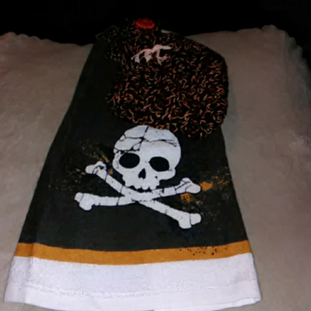 Halloween Hand Towel and Dishcloth Set